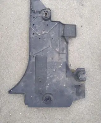 Citroen C5 Aircross Center/middle under tray cover 9815315780