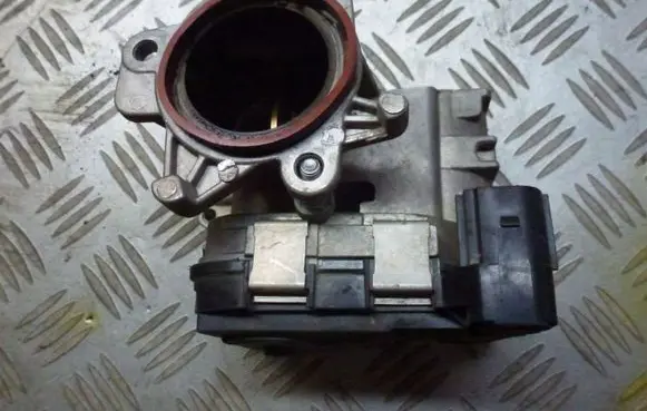 Fiat 500X Throttle valve 55261263