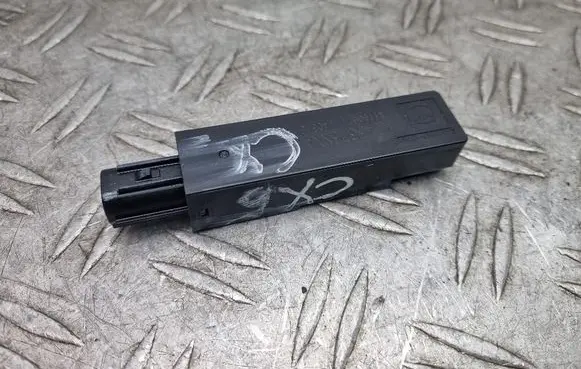 Mazda CX-5 Aerial antenna amplifier KD45676NXA