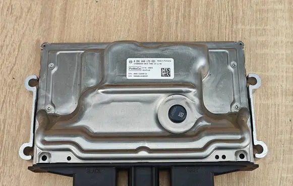 Volkswagen Amarok II Engine control unit/module ECU MB3G12C550CG