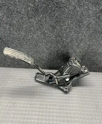 Jaguar XF X250 Accelerator throttle pedal 8X239F832A 8X239F836AB