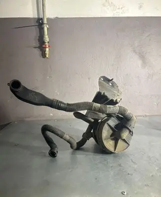 Volkswagen PASSAT B5.5 Secondary air pump 3B0906613 72293425
