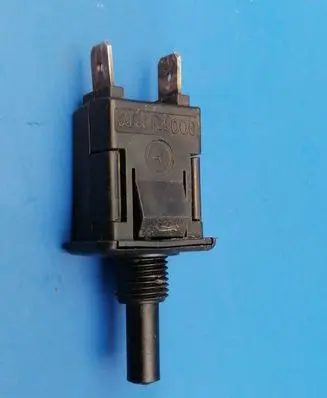 Mercedes-Benz E W123 Hand parking brake sensor 0008213252