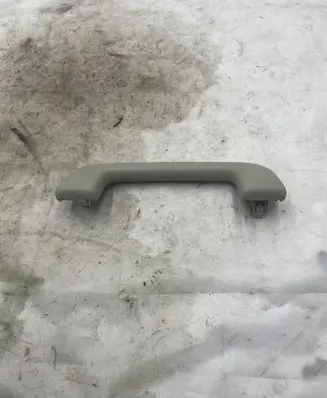 Toyota Sienna XL30 III Front interior roof grab handle GN64105270