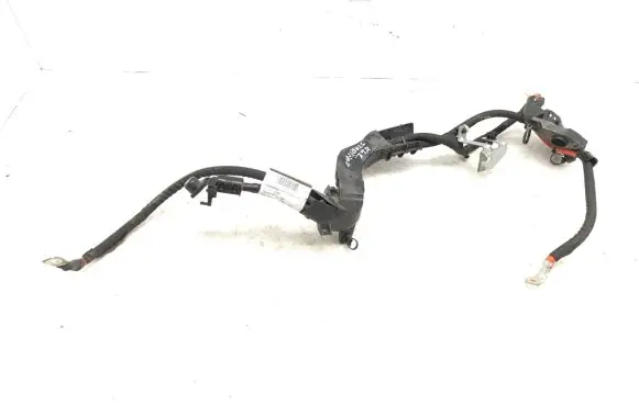 Volvo XC40 Positive cable (battery) 32233184
