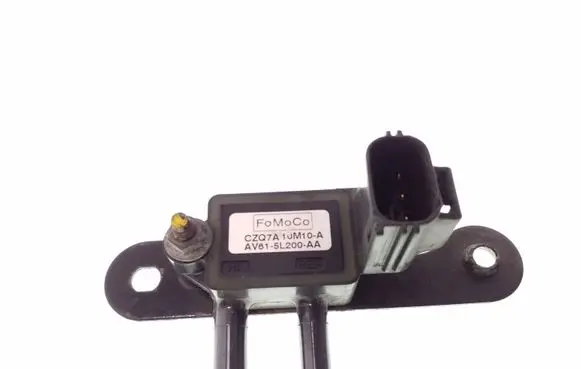 Ford C-MAX II Exhaust gas pressure sensor AV615L200AA