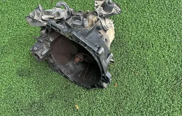 Citroen Berlingo Manual 5 speed gearbox 223122 223121