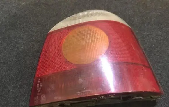 Renault Twingo I Rear/tail lights 7700820014