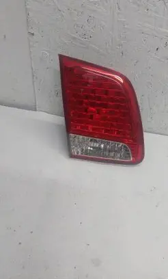 KIA Sorento Tailgate rear/tail lights 