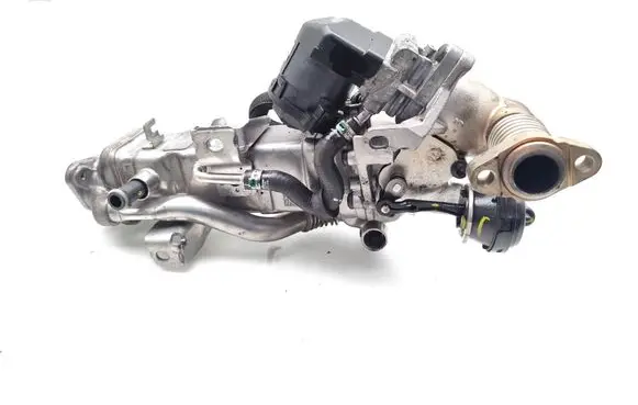 BMW X3 F25 EGR valve 7810871 7822350
