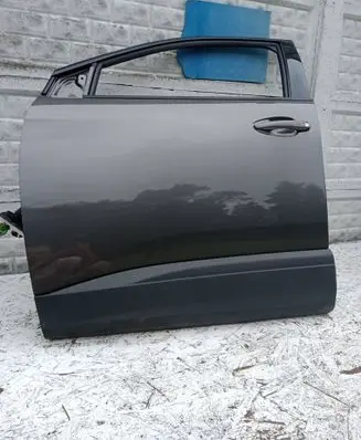 Peugeot 5008 II Front door
