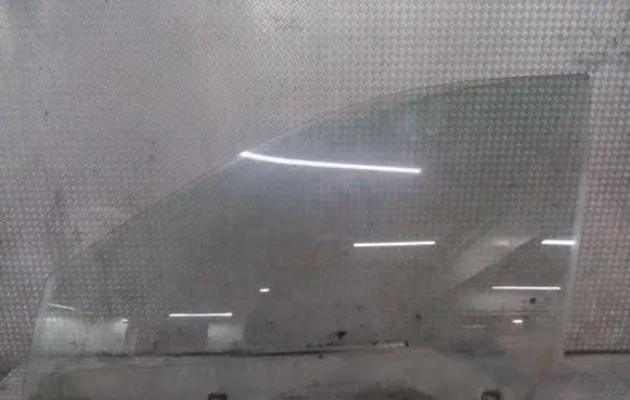 KIA Cerato Front door window glass four-door