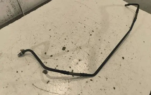 Volkswagen PASSAT B6 Brake line pipe/hose 3c1614739a