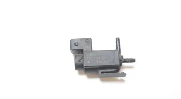 BMW 7 F01 F02 F03 F04 Turbo solenoid valve 7810831