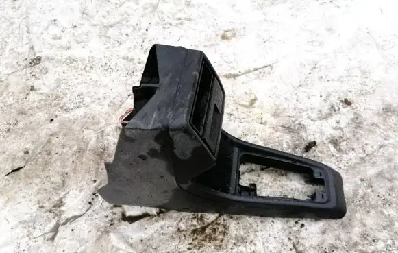 Toyota Avensis T270 Car ashtray 191863241