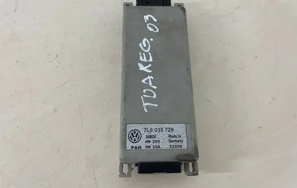 Volkswagen Touareg I Bluetooth control unit module 7L6035729