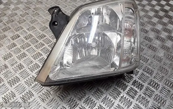 Opel Meriva A Headlight/headlamp e9205405