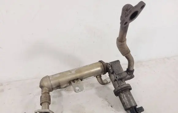 Hyundai i30 EGR valve cooler 284162A730