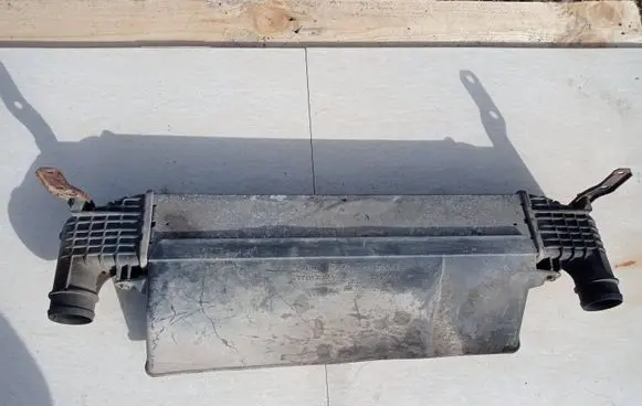 Ford Galaxy Intercooler radiator 95VW9L440AA