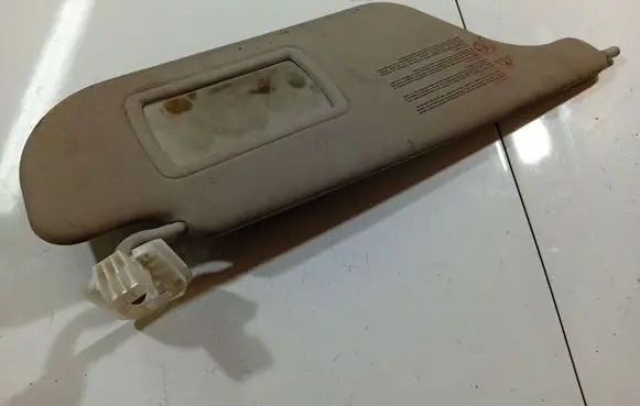 Renault Clio III Sun visor 