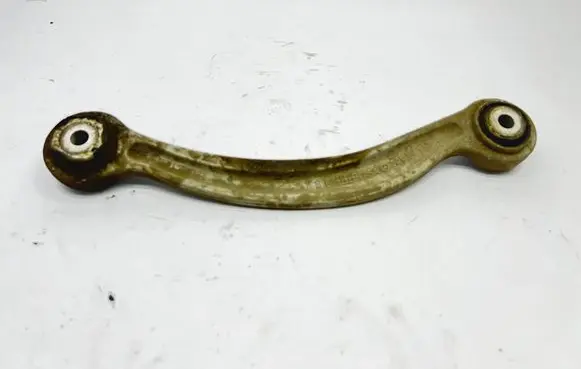 Mercedes-Benz C W204 Rear control arm 20409F 20409F1