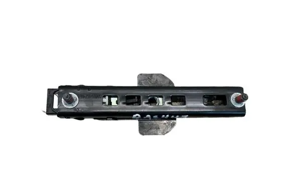 Volvo S60 Seat belt adjustment rail 615901500 5610782 16521700A