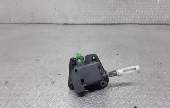 Audi A6 S6 C5 4B Tailgate boot lock/latch motor 