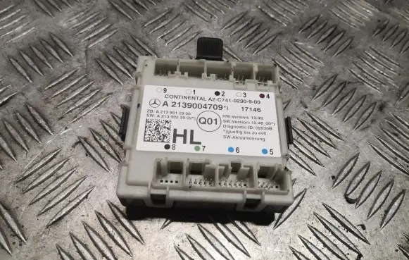 Mercedes-Benz E W213 Door control unit/module 2139004709 A2139004709