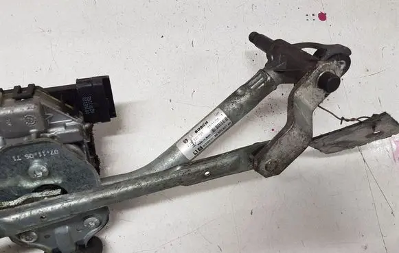 Peugeot 207 Front wiper linkage and motor 0390241540 3397020769 9650380780