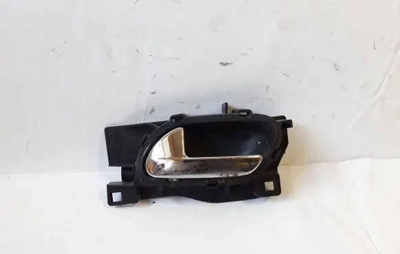 Peugeot 407 Front door interior handle 13G100187386