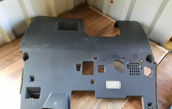 Audi A3 S3 8P Dashboard lower bottom trim panel 