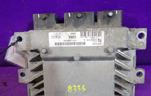 Ford Fiesta Engine control unit/module ECU AV21-12A650-BA