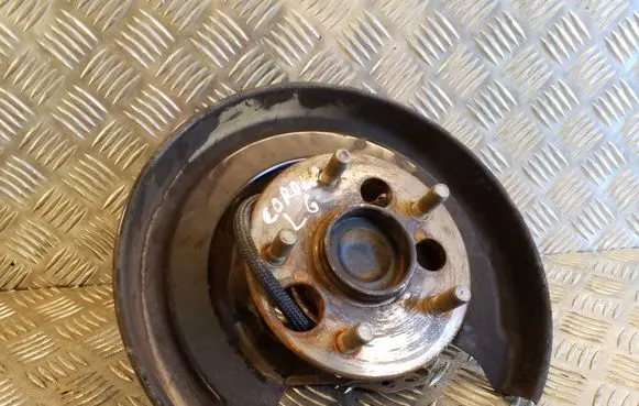 Toyota Corolla E140 E150 Rear wheel hub