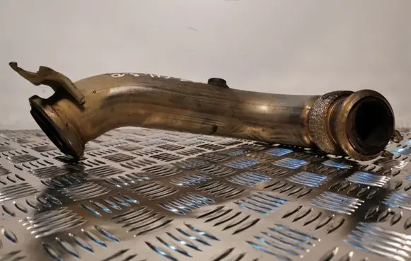 Jeep Grand Cherokee Muffler pipe connector clamp 