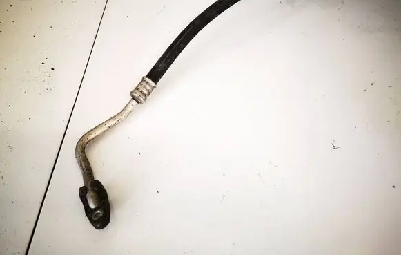 Air conditioning (A/C) pipe/hose