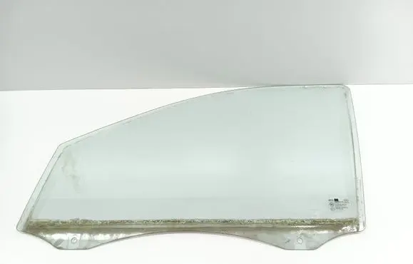 KIA Sorento Front door window glass four-door E1143R00240