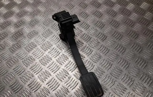Citroen C5 Aircross Accelerator throttle pedal 9845116580