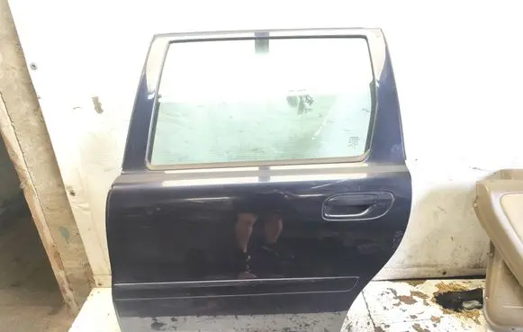 Rear door