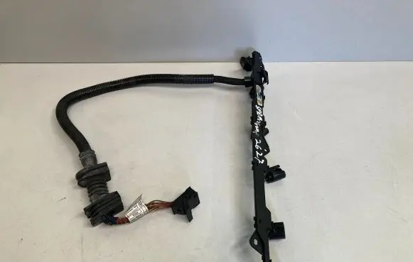 BMW X5 E70 Fuel injector wires 738050805 780824506