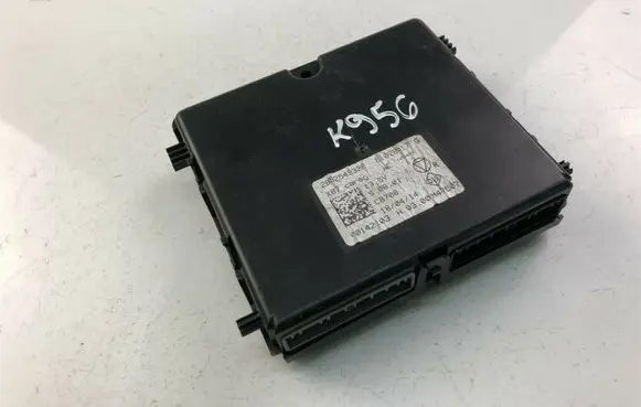 Renault Captur Comfort/convenience module 285254932R K956