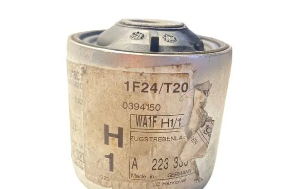 Mercedes-Benz S W223 Front wishbone bush 2233337100 G01025521 06039734890000401