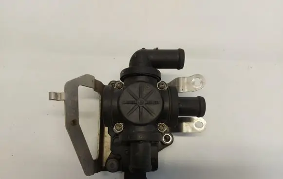 Porsche Taycan 9J1 Water pump 9J1963375RJLK01