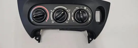 Renault Megane I Climate control unit 657747F 101583 TABDECDES