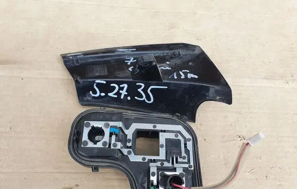 Volkswagen Touareg II Tail light bulb cover holder 7P6945208 89090257A