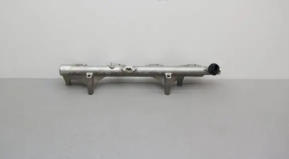 BMW X1 E84 Fuel main line pipe 7639979