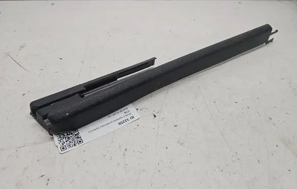 Audi Q7 4L Front passenger seat rail trim 7L0881463