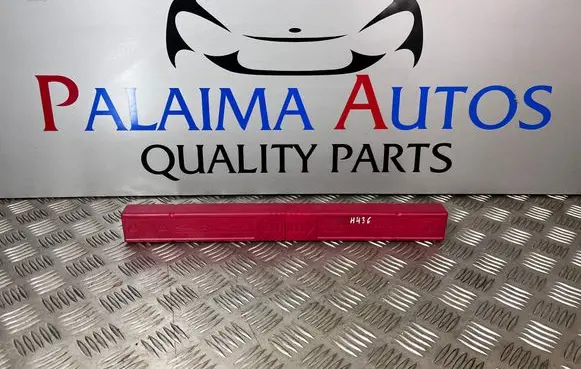Audi A5 Sportback 8TA Emergency warning sign 8T0860251