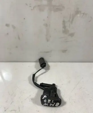 BMW 1 E81 E87 Windshield washer spray nozzle 7110851 6166