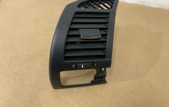 BMW Z4 E85 E86 Dashboard side air vent grill/cover trim 7025631 300587 6945399