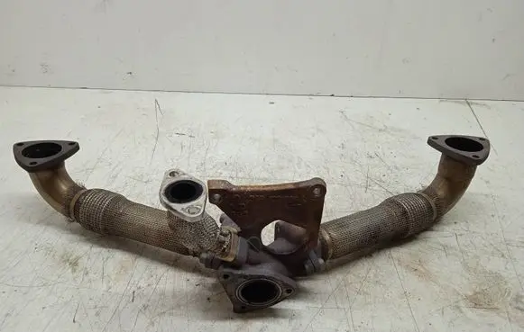 Audi A6 S6 C6 4F Exhaust manifold 059131799